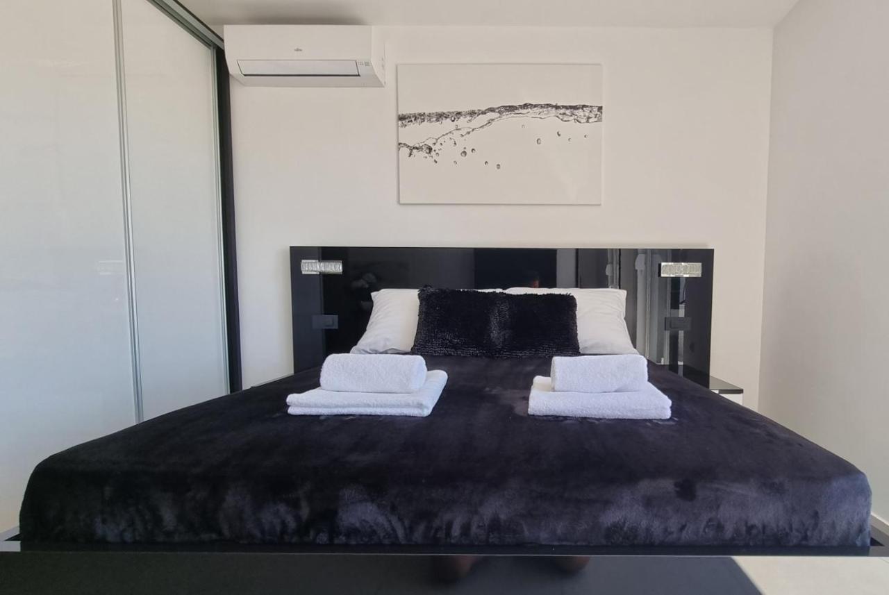 Bartol Luxury Apartments Krk Croatia, With Own Hot Tub - Whirlpool Krk Town Exterior photo