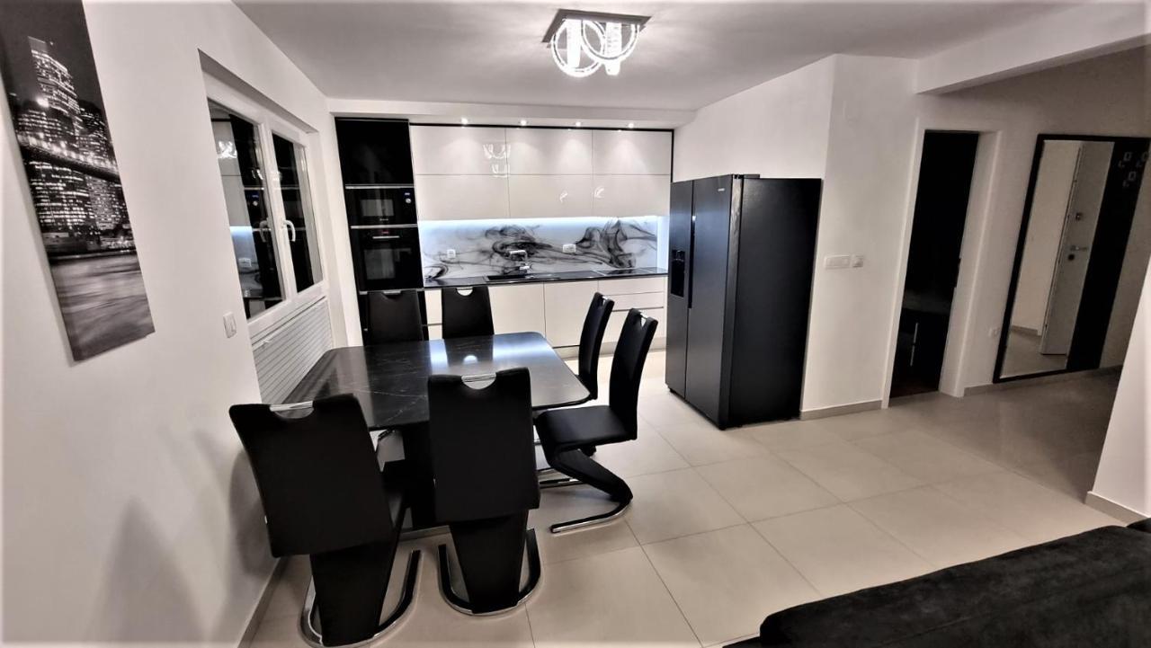 Bartol Luxury Apartments Krk Croatia, With Own Hot Tub - Whirlpool Krk Town Exterior photo