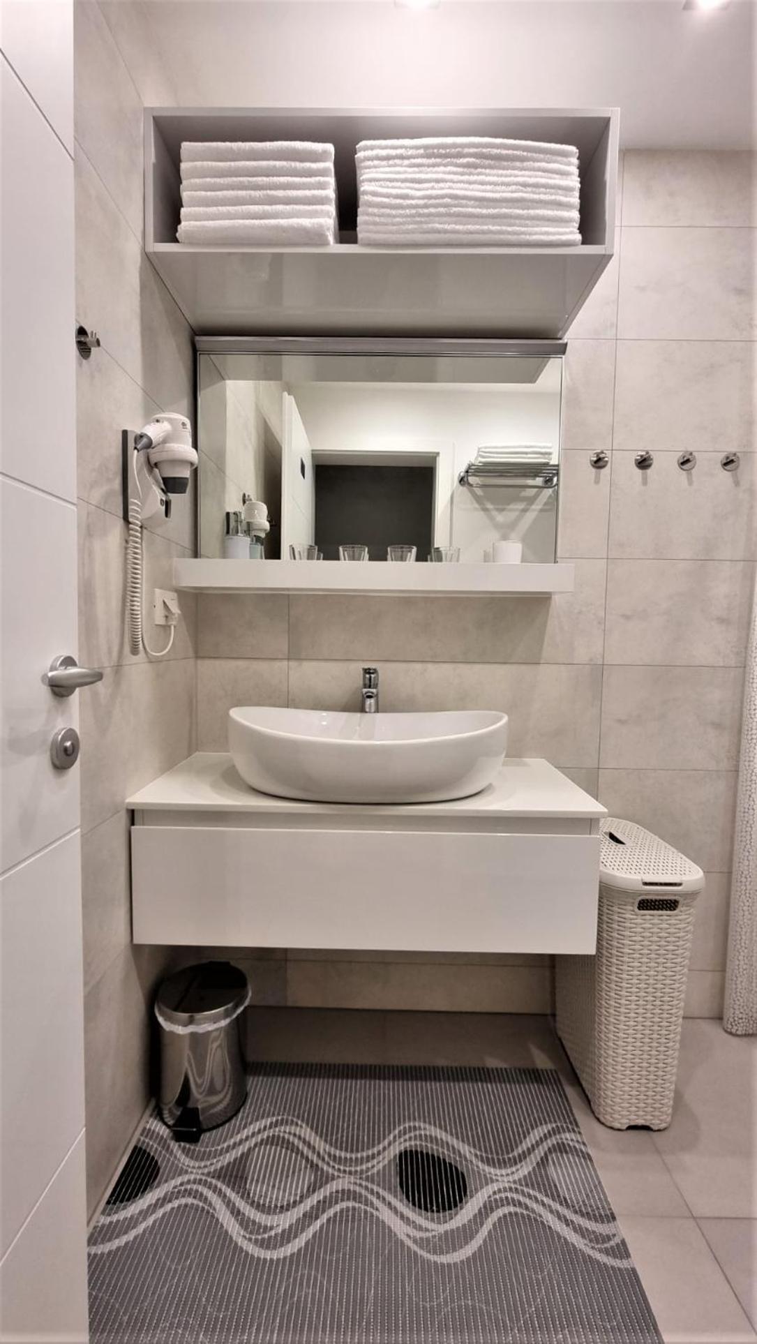 Bartol Luxury Apartments Krk Croatia, With Own Hot Tub - Whirlpool Krk Town Room photo